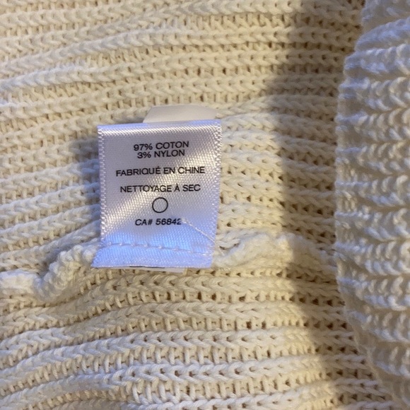 Express Women’s Top - Picture 5 of 11